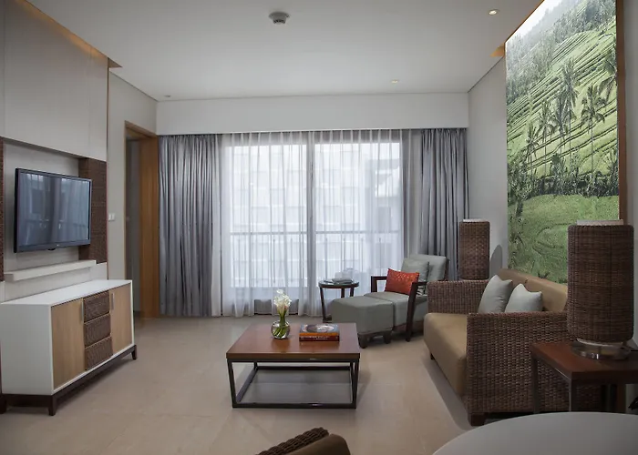 Resort Courtyard By Marriott Bali 5*