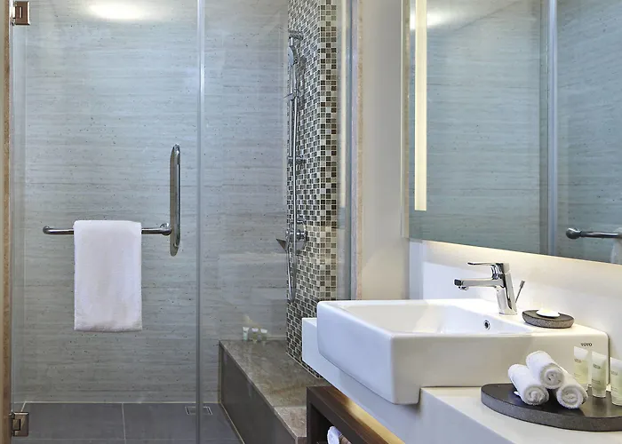 Courtyard By Marriott Bali منتجع سمينياك