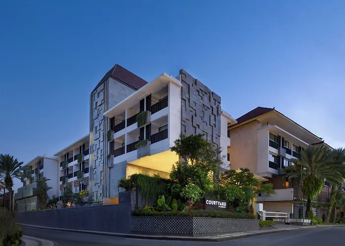 Courtyard By Marriott Bali 5* Seminyak